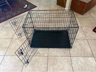 Pet cage 36”x24”x22”