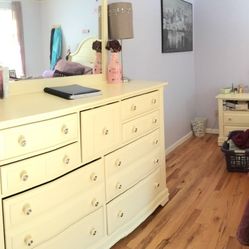 Bedroom Set 