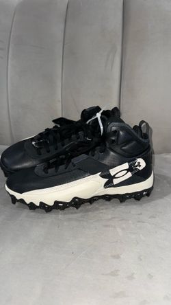 Under Armour Harper 10 cleats ⚾️