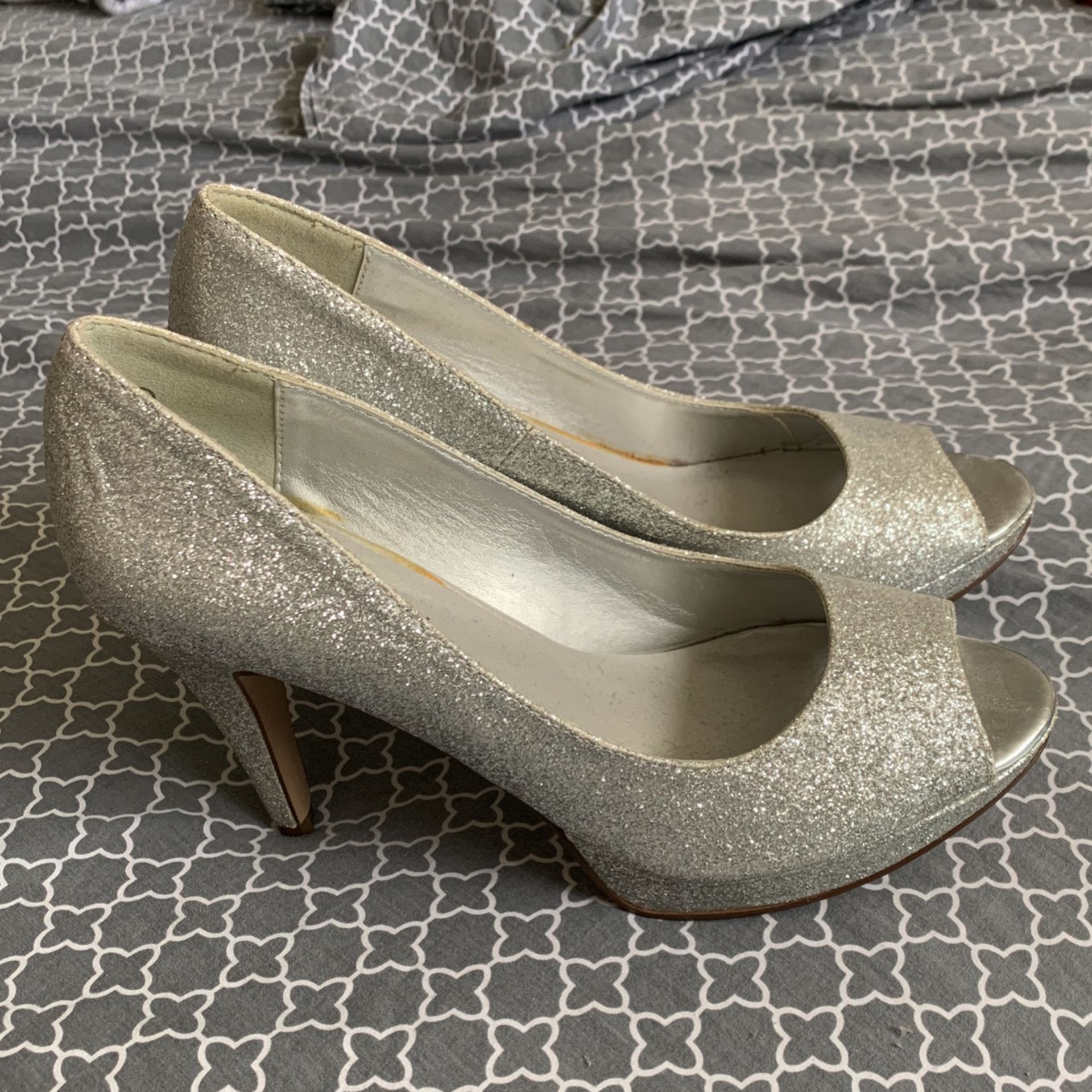 Womens Silver Glitter Heels Size 8