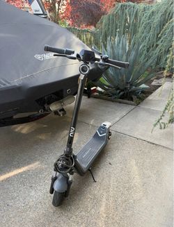 2026 NIU KQI300P Electric Scooter