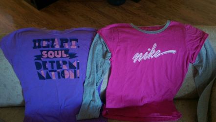 Girls Nike - size L