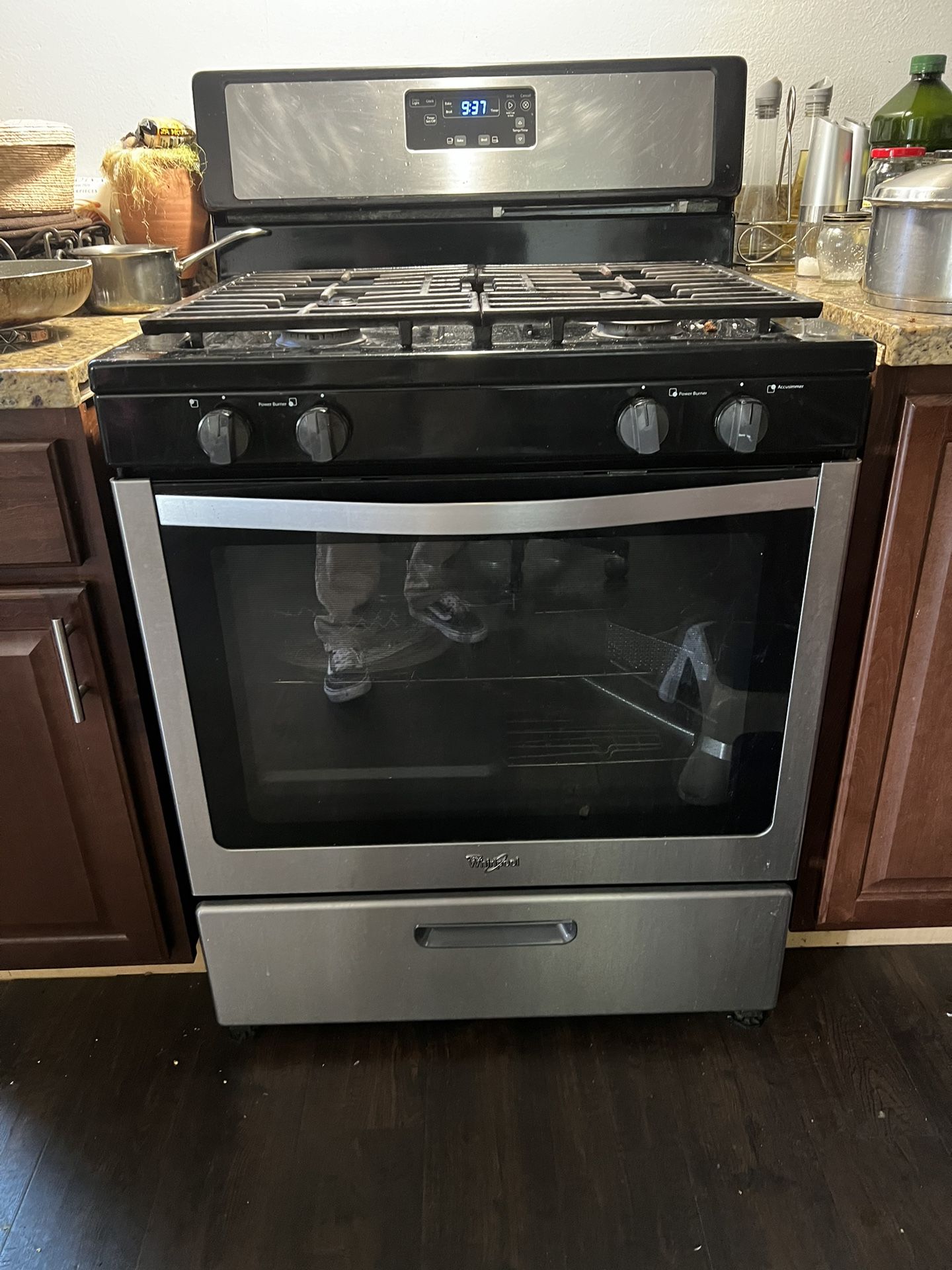 Gas stove For Sale 