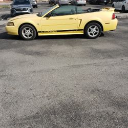 2002 Ford Mustang