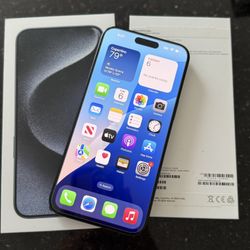 Unlocked IPhone 15 Pro max 256GB 