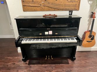 Yamaha U1 upright piano