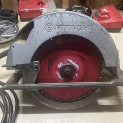Hitachi Circular saw