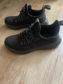 Size 6 Adidas shoes