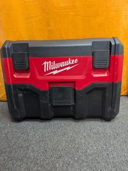 Milwaukee Cordless Wet/Dry Vac 0880-20
