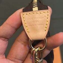 Louis Vuitton Mini Pouchette 