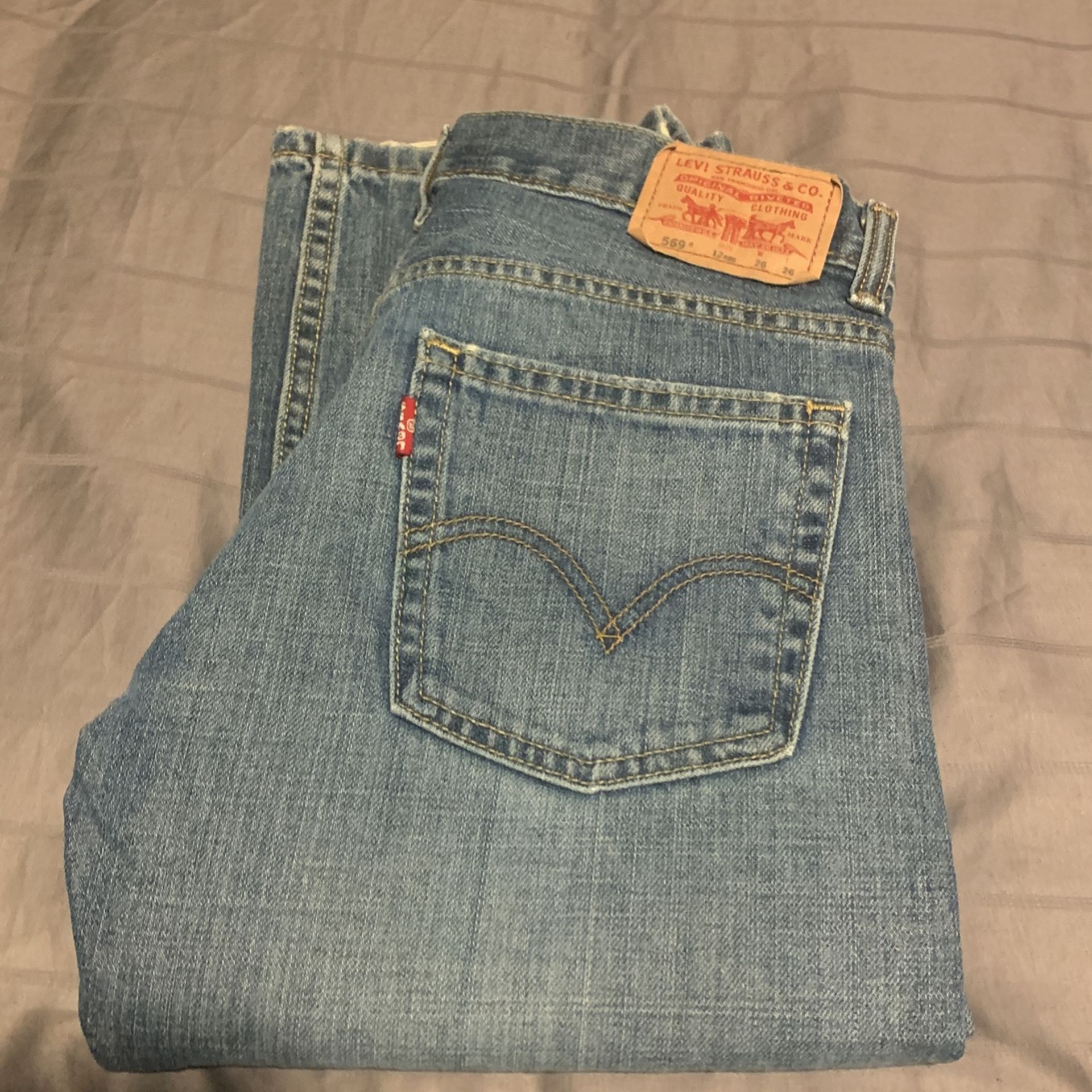 569 Levi Strauss