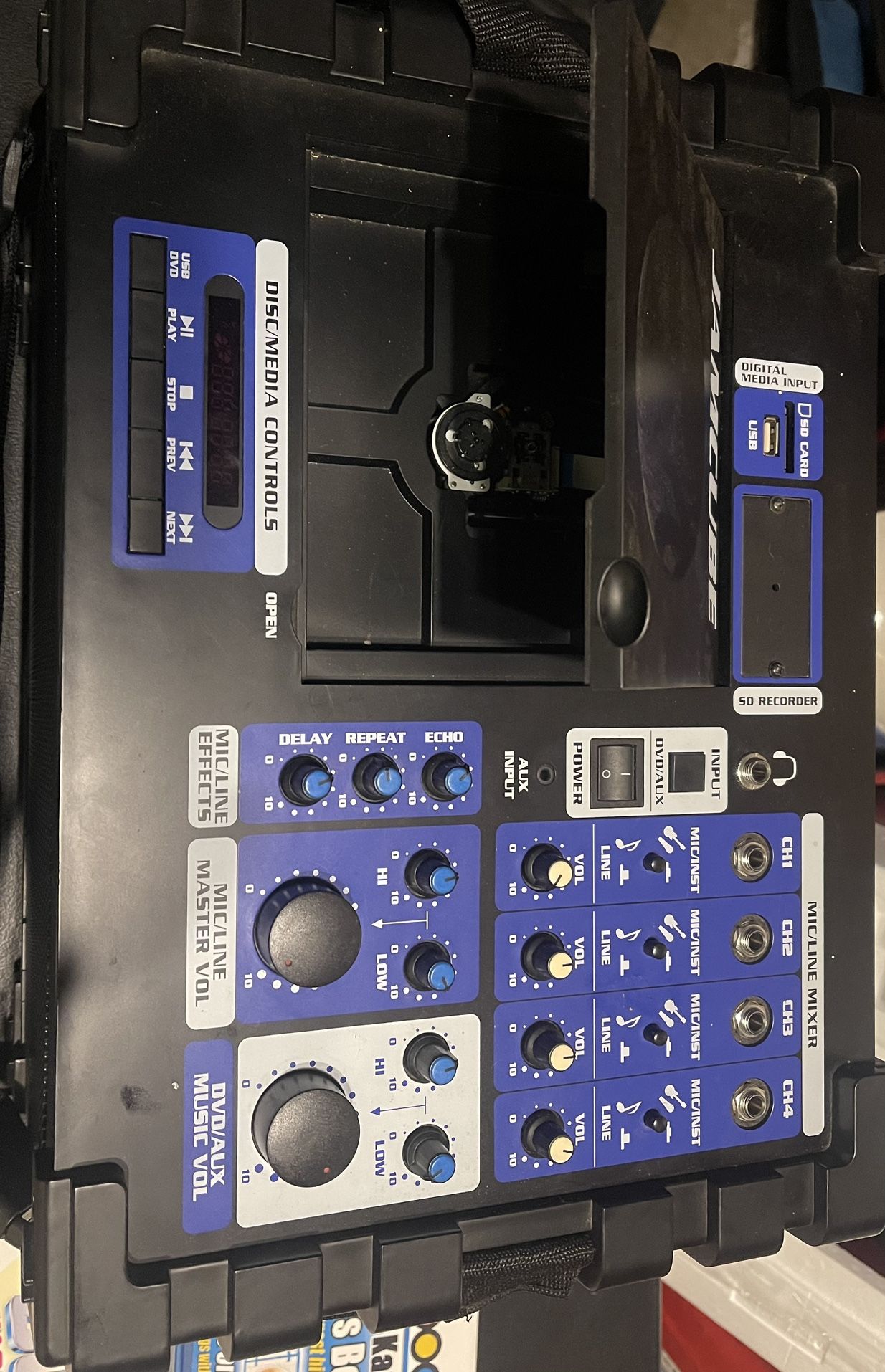 Vocal Pro Jam cube Karaoke System