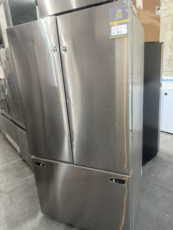 LG French 3 Door Refrigerador