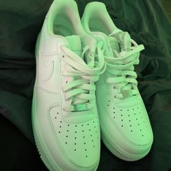  White  Nike Air Force Ones Size 11 Women’s 