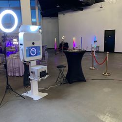 Photo Booth And 360 Photo Booth