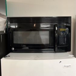 GE STOVE AND HE MICROWAVE 30”