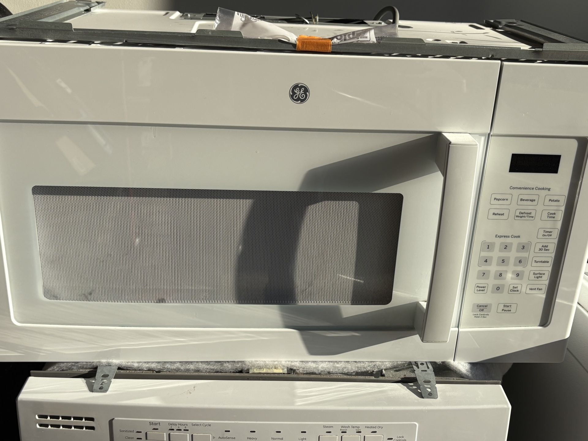 Over The Stove Microwave