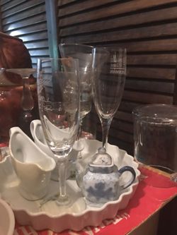 Glass collection of vintage items