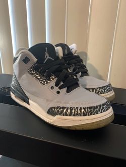 Air Jordan 3 Wolf Grey’s