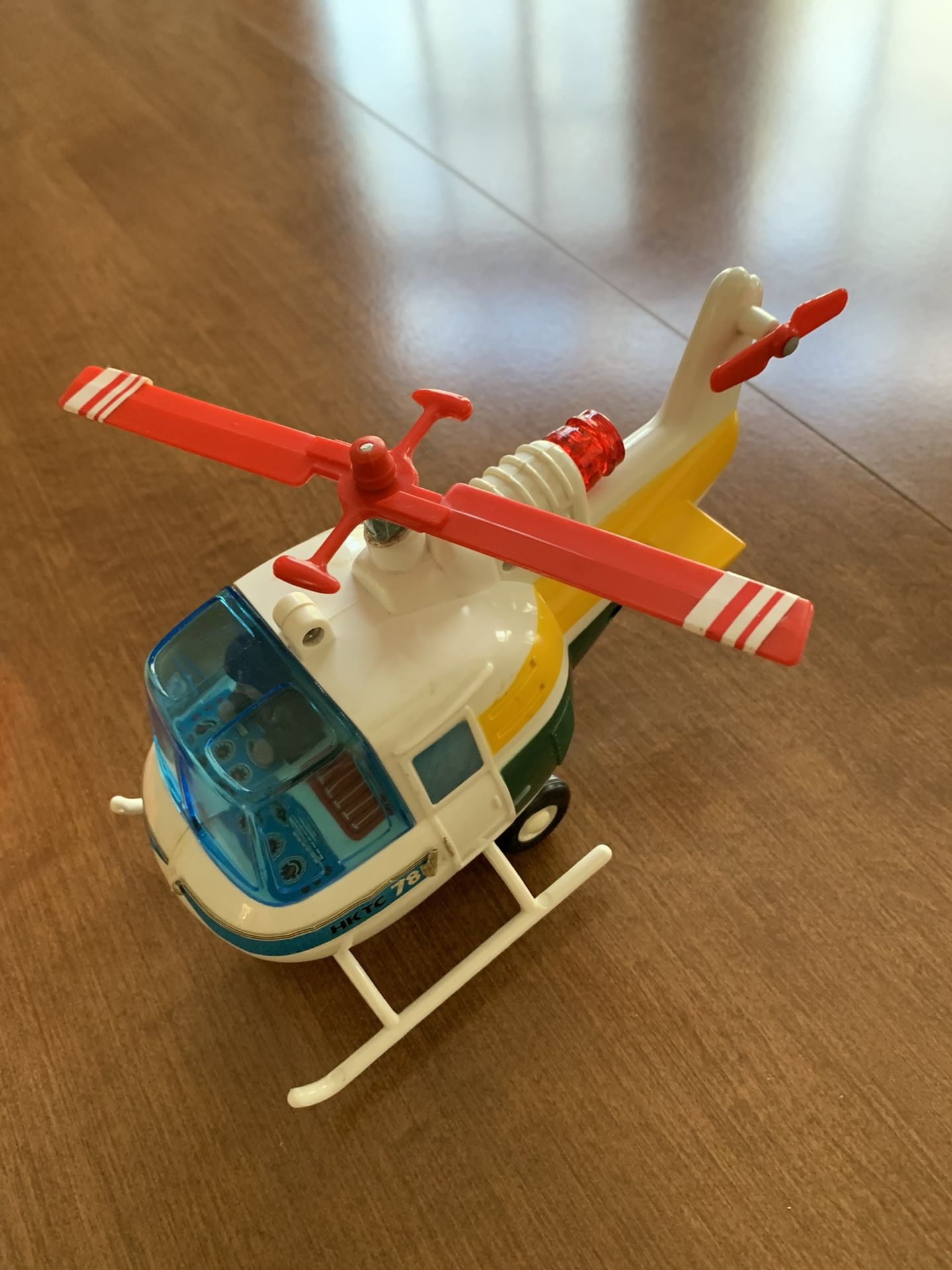 Battery Operated Helicopter By Maxwell From 1970’s-Fashing Engine Light As It Moves Around