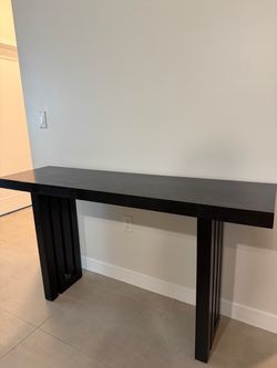 Black console/ entry way table