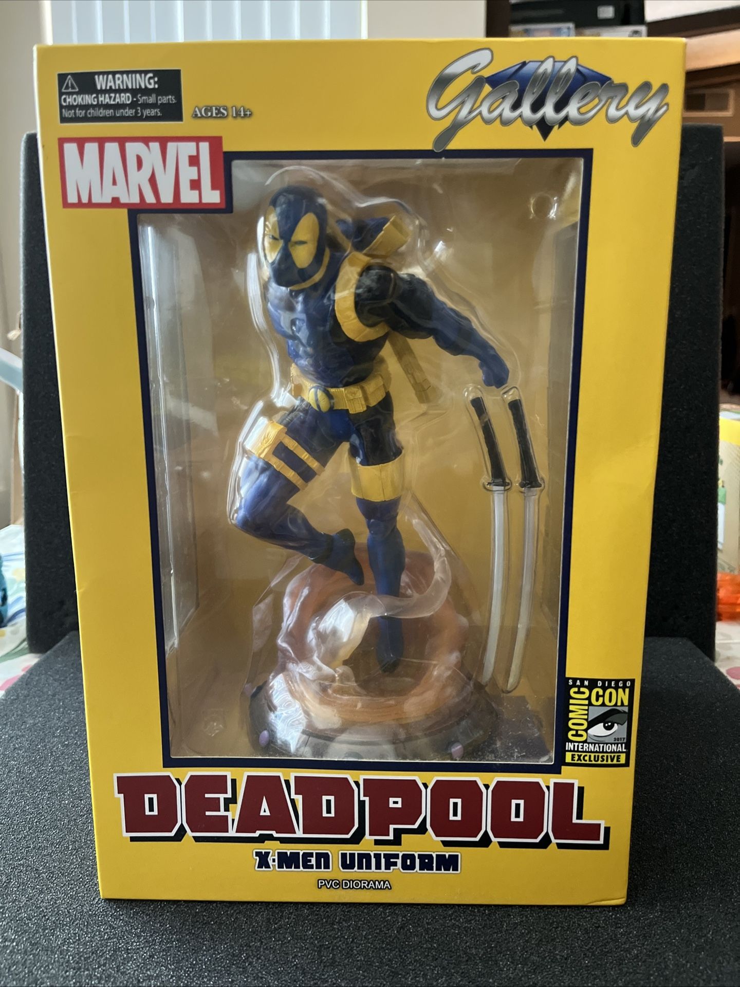 Marvel Gallery Deadpool X-Men Uniform PVC Diorama SDCC 2017