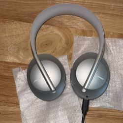 bose headphones 700 silver