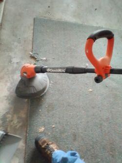 Electric weedeater