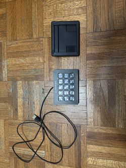 ELGATO STREAM DECK (15 KEYS)