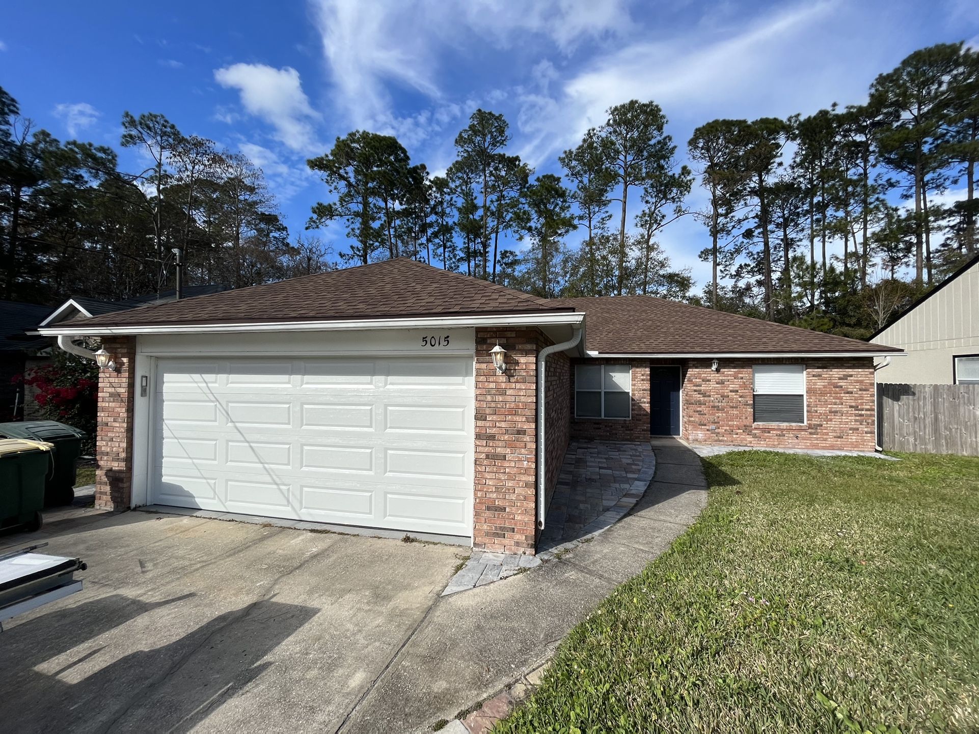 New Garage Doors Best Priced