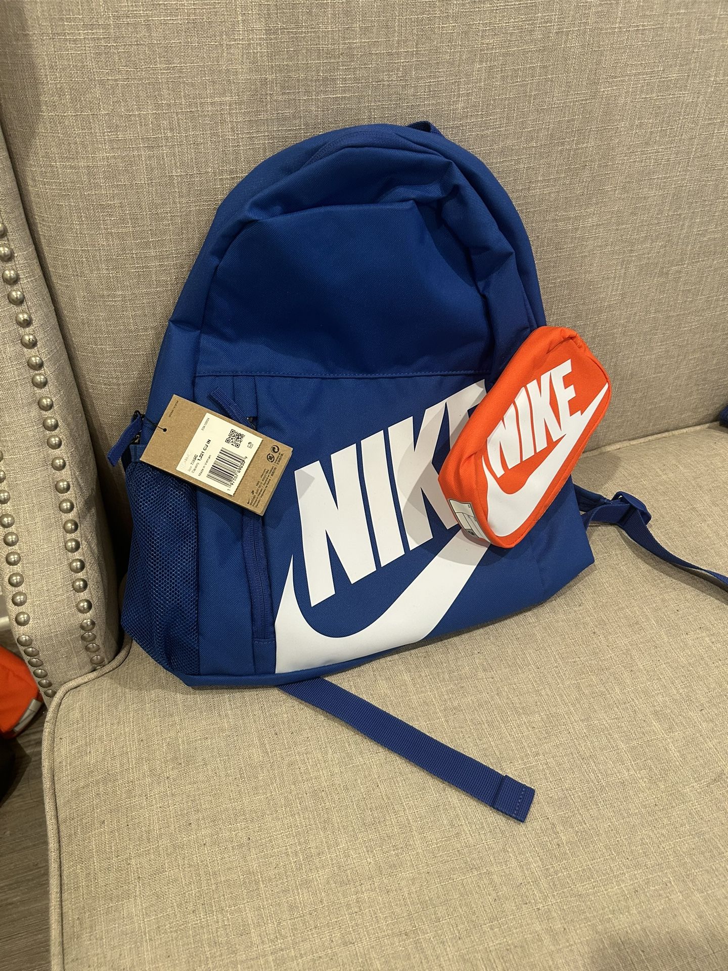 BRAND NEW: Blue Nike Bookbag With Pencil Case