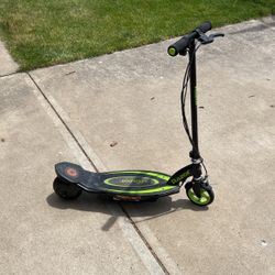 Razor Scooter E90