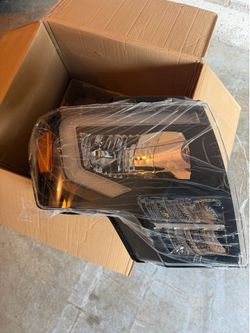 Ford F150 2009-2014 Headlights Brand New!