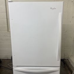 Whirpool' Refrigerator 