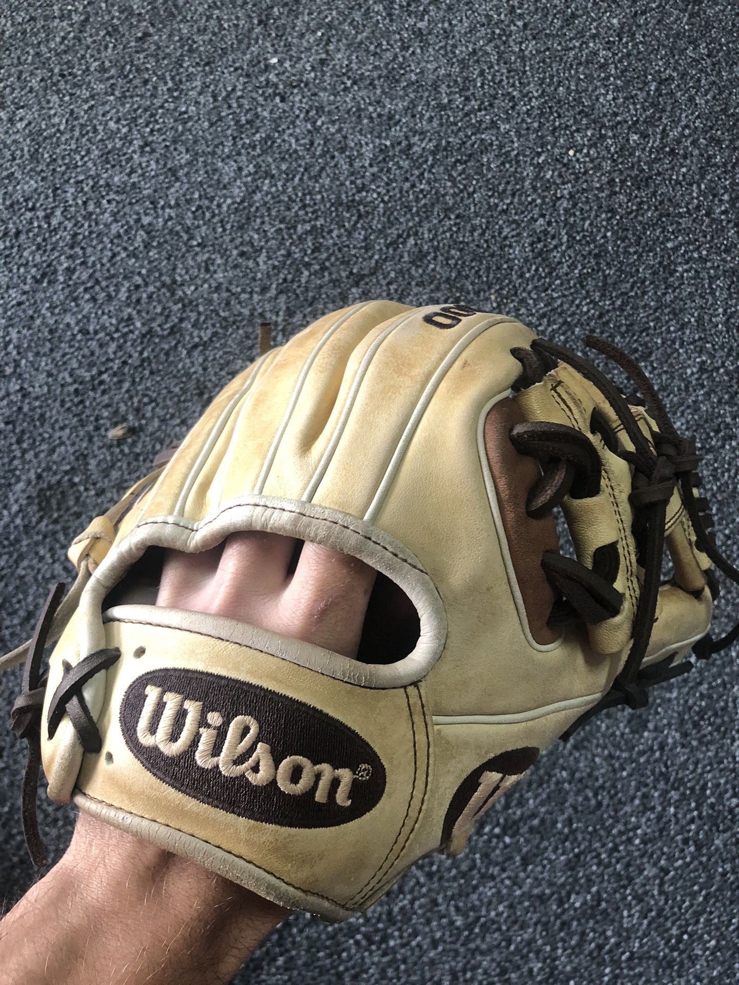 Wilson 2000 Baseball Glove