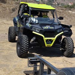 Rzr 1000 xp 4