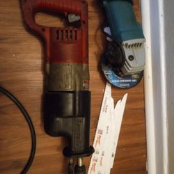 Soso Grande Milwaukee Y Hojas Para El Soso Y Graniadora No Se De Marca Pero Funciona Bien $35 Por Todo