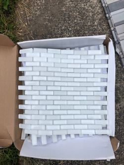 7sqf of accent tile really beautiful