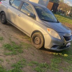 2012 Nissan Versa