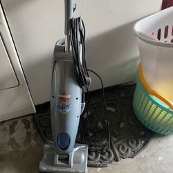 Bristle flip it hand floor cleaner