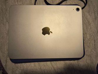 Apple iPad Silver Aluminum Tablet