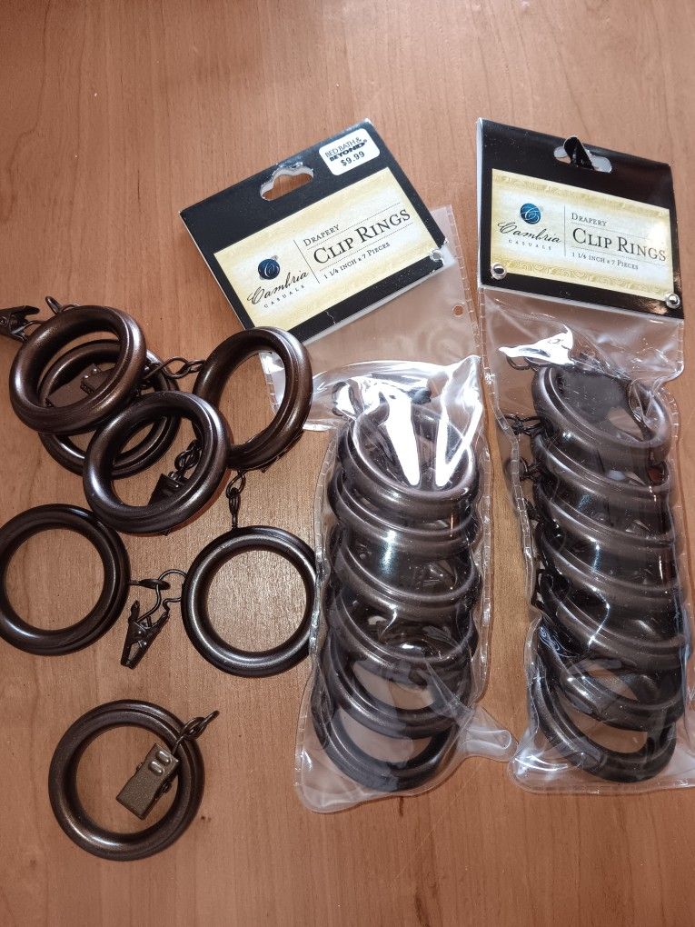Curtain Ring Clips and Curtain Rod 