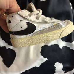 Toddler Nike Blazer $18