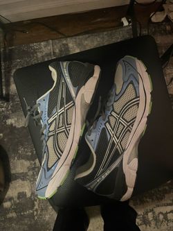 ASICS 1130 size 11