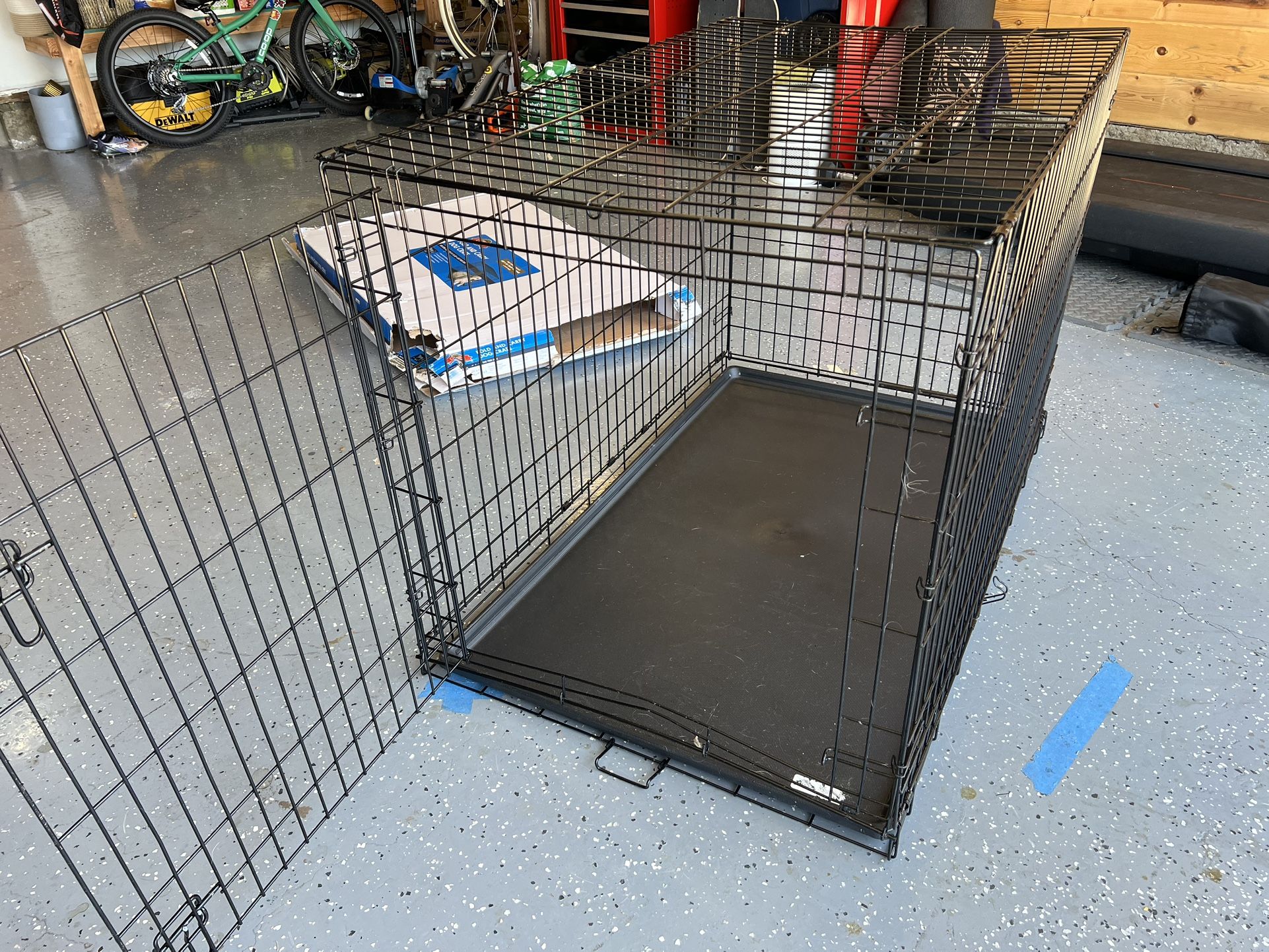 Large Dog Crate 