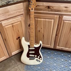 Fender Player Plus Stratocaster Electric Guitar - Olympic Pearl with Maple Fingerboard with Noisless pick ups 