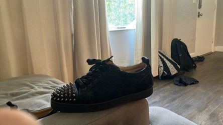 CHRISTIAN LOUBOUTIN Louis Junior Spikes Low-Top Sneakers
