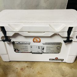 Super Heavy Duty  Sportsman Cooler 