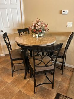 Round Marble Top Counter, Dining Set