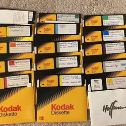 Huge Lot of 121 Commodore 64 Computer Games, Software, 5.25 Floppy Disk & Book LOGO